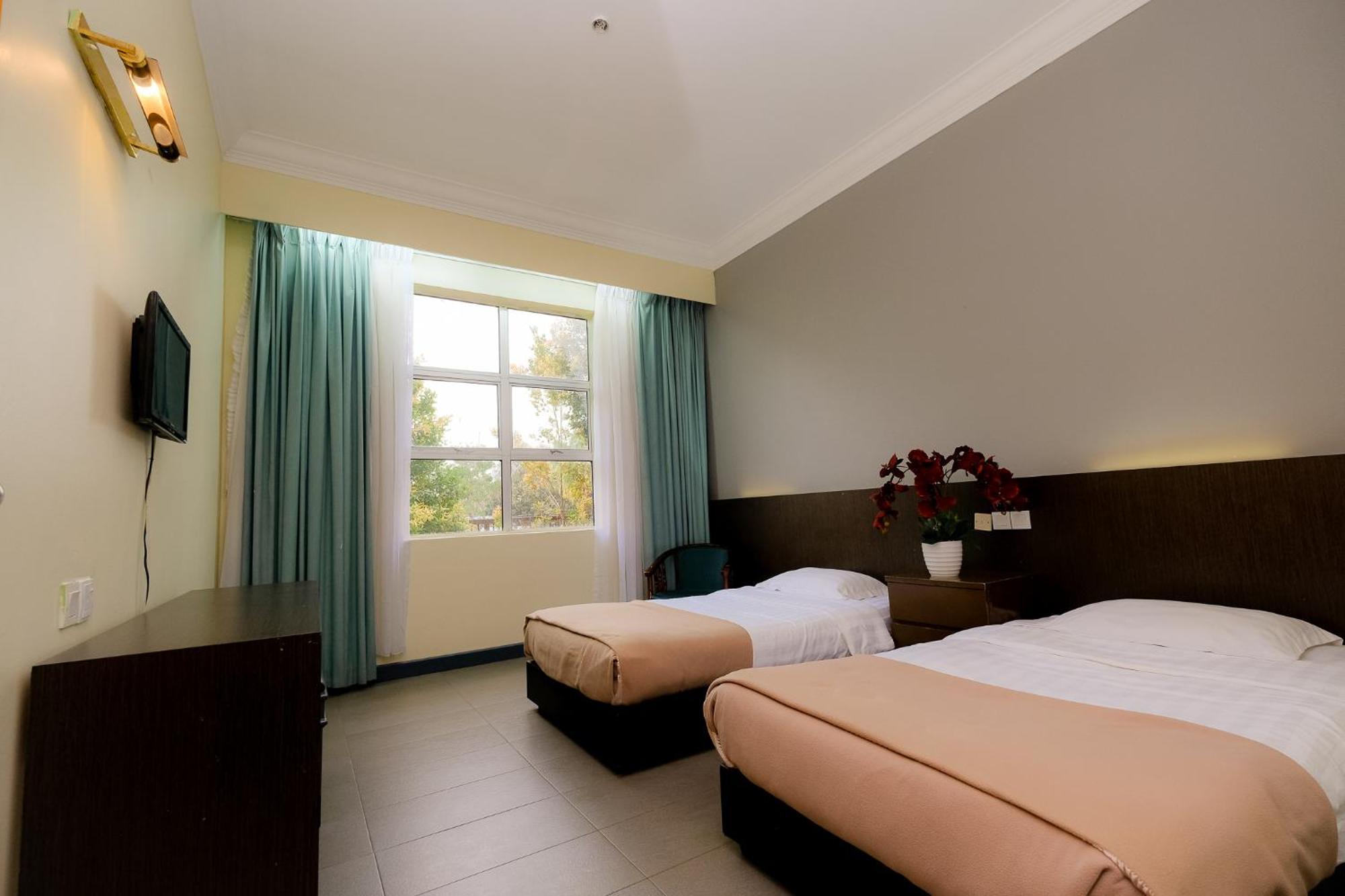 Karak Super Oyo Capital O 90146 Alh Continental Resort מראה חיצוני תמונה