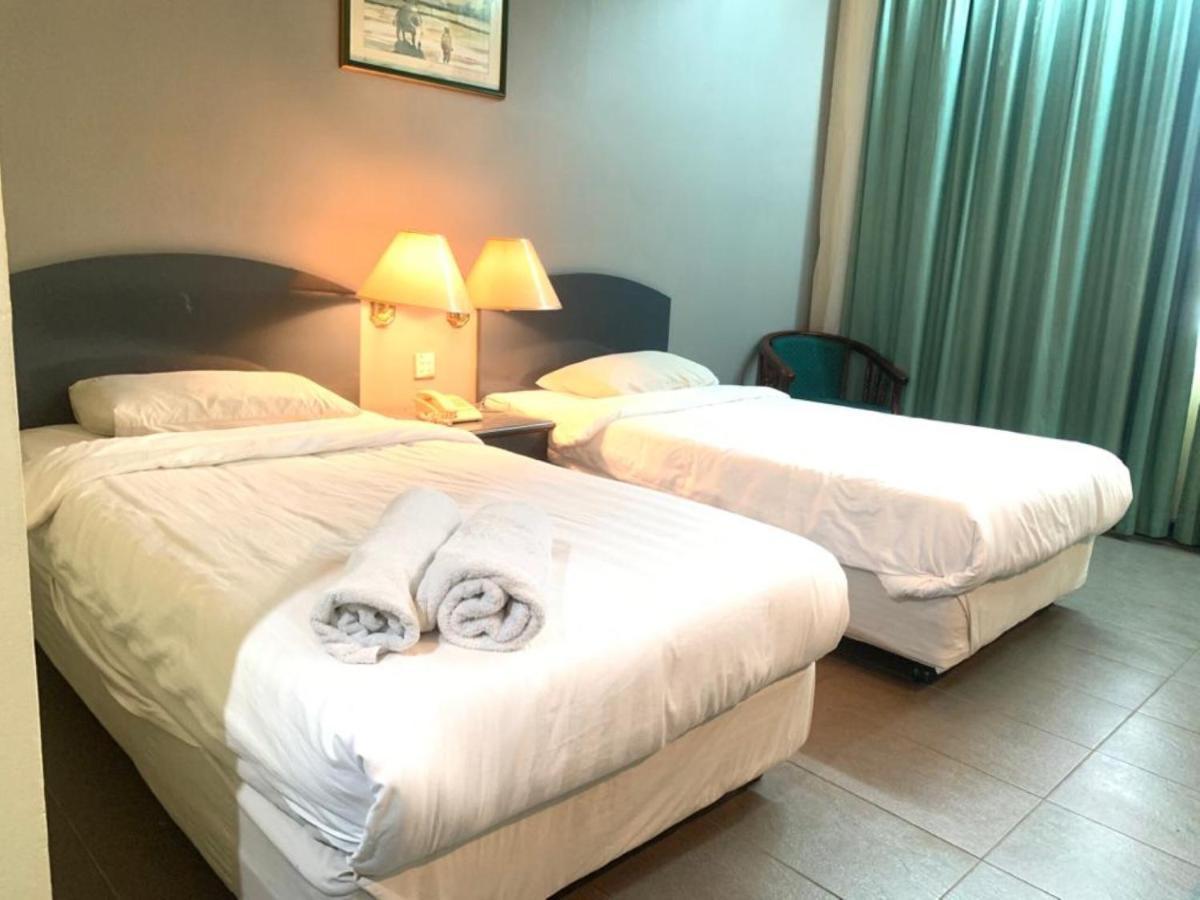 Karak Super Oyo Capital O 90146 Alh Continental Resort מראה חיצוני תמונה