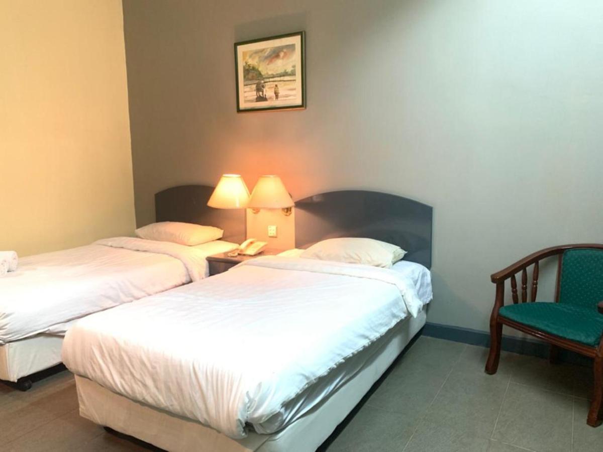 Karak Super Oyo Capital O 90146 Alh Continental Resort מראה חיצוני תמונה