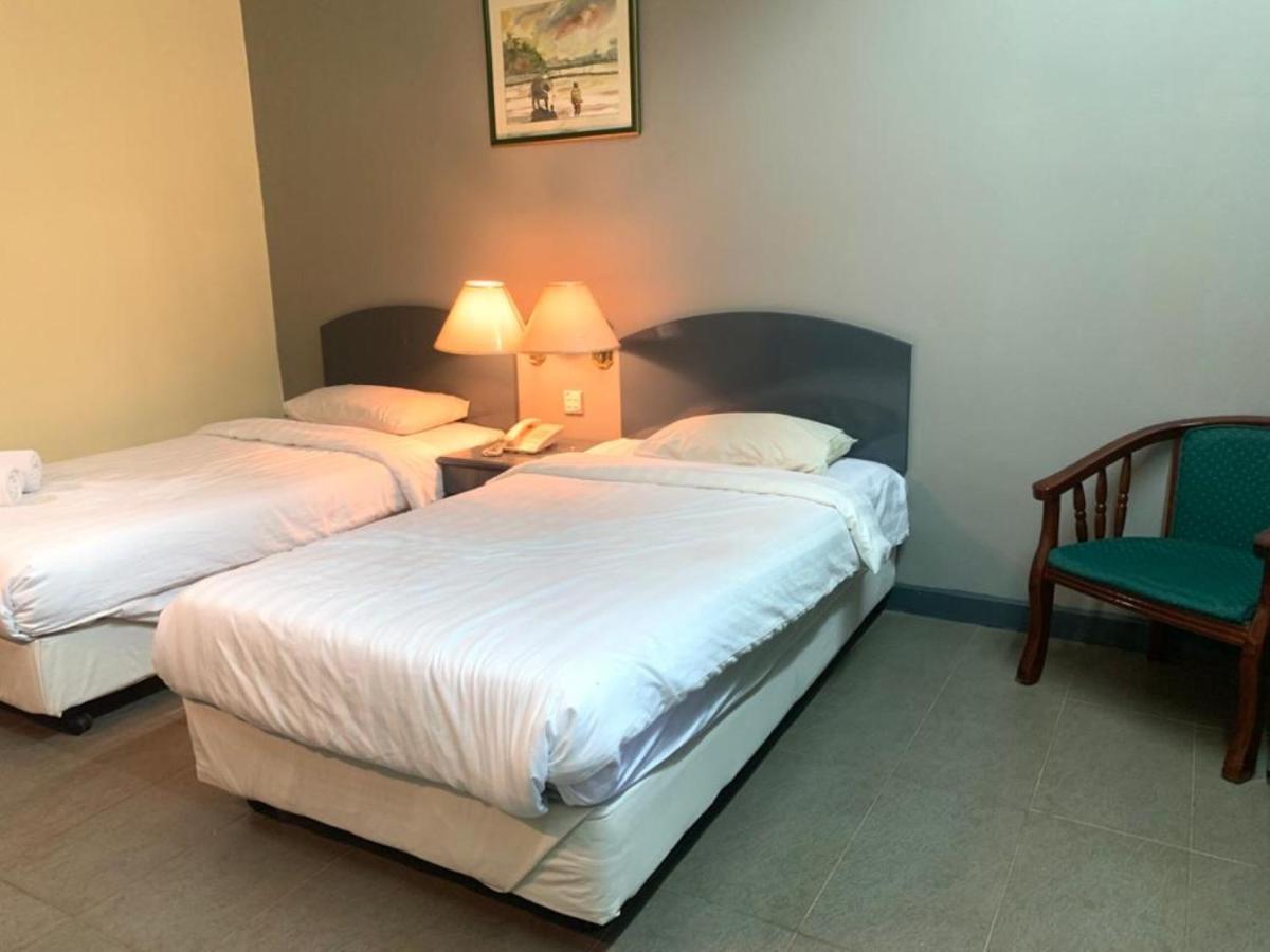 Karak Super Oyo Capital O 90146 Alh Continental Resort מראה חיצוני תמונה